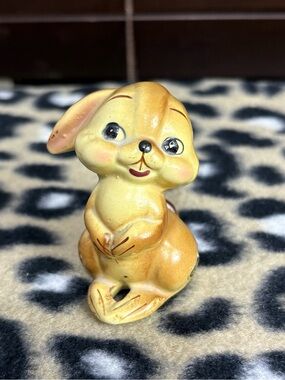 Vintage Josef Originals brown bunny rabbit